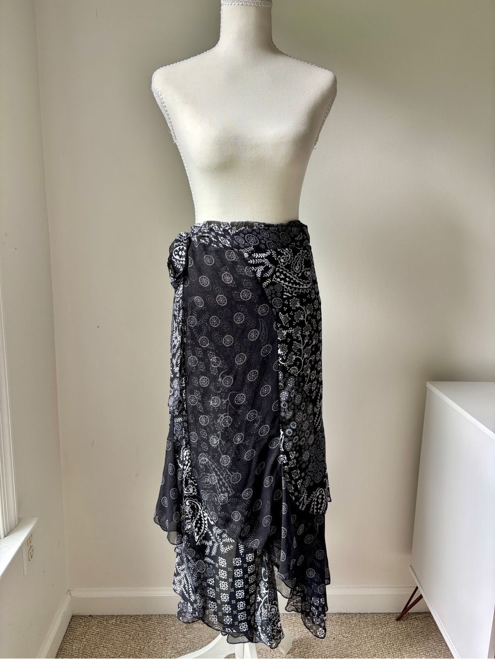 Black and White Paisley Two Layer Bohemian Maxi Wrap Skirt - Picture 1 of 10